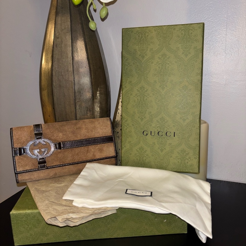 Gucci Beige and Dark Brown Wallet- Box & Dust Bag!! - Picture 3 of 7